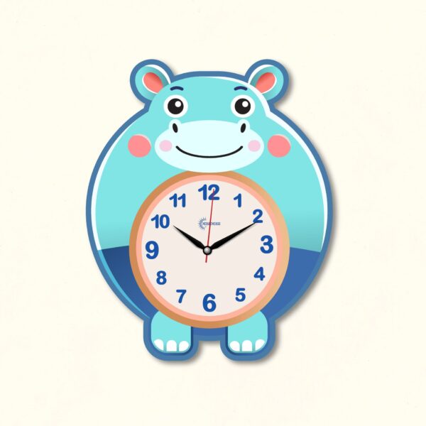 ⁦A hippo clock for kid's room⁩ – תמונה ⁦2⁩